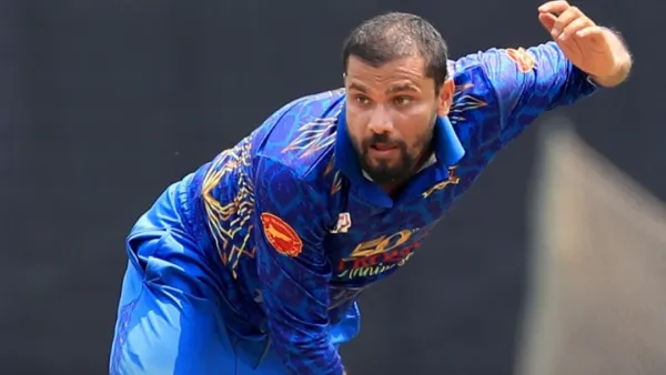 মাশরাফির দুরন্ত বোলিংয়ে সহজ জয় রূপগঞ্জের