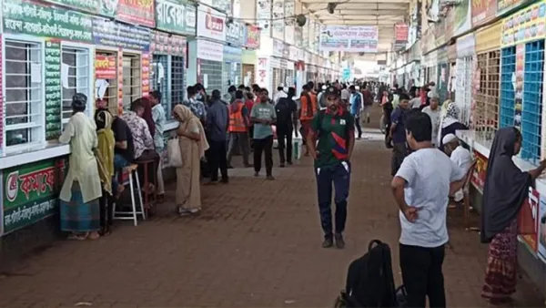 ঈদযাত্রায় বাসের অগ্রিম টিকিট বিক্রি শুরু