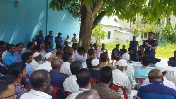 রাজবাড়ীতে রাত ১০টার পর দোকান বন্ধ রাখার নির্দেশ