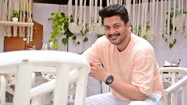 ‘তুফান’র ভিলেন যিশু সেনগুপ্ত