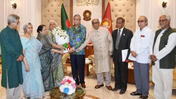 রাষ্ট্রপতির সঙ্গে একাত্তরের ঘাতক দালাল নির্মূল কমিটির প্রতিনিধিদলের সাক্ষাৎ