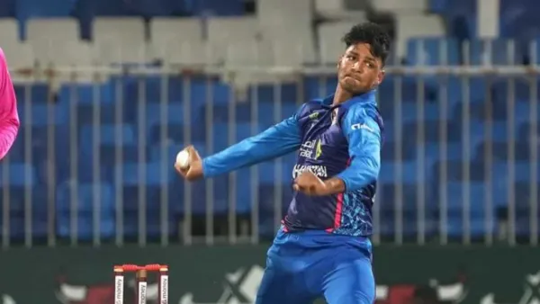 আইপিএলে ১৬ বছরের আফগান স্পিনার, কে এই গজনফর