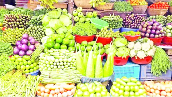 সবজির দাম কমলেও বেড়েছে চালের দাম