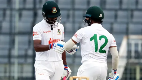 শ্রীলংকার রানের পাহাড়ের পর দাপুটে ব্যাটিং বাংলাদেশেরও