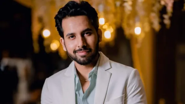 ঈদে দেড় ডজন নাটকে যাহের আলভী