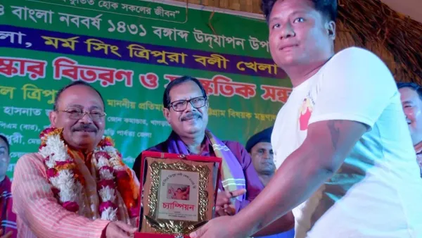 স্মার্ট বাংলাদেশ বিনির্মাণে ত্রিপুরা সম্প্রদায়কে ঐক্যবদ্ধ হওয়ার আহ্বান