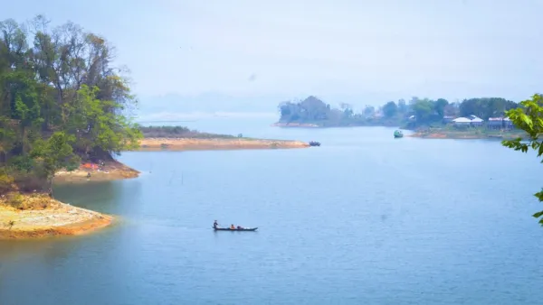 কাপ্তাই হ্রদে মাছ শিকারে নিষেধাজ্ঞা শুরু