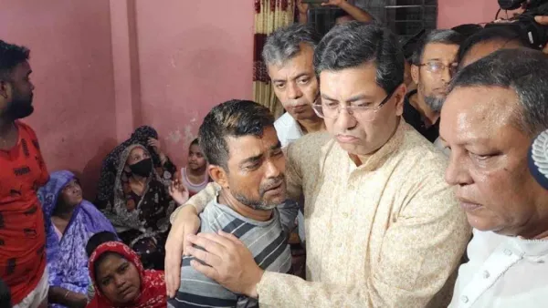 ডিএসসিসির গাড়ির ধাক্কায় নিহতের পরিবারের পাশে থাকার ঘোষণা মেয়র তাপসের