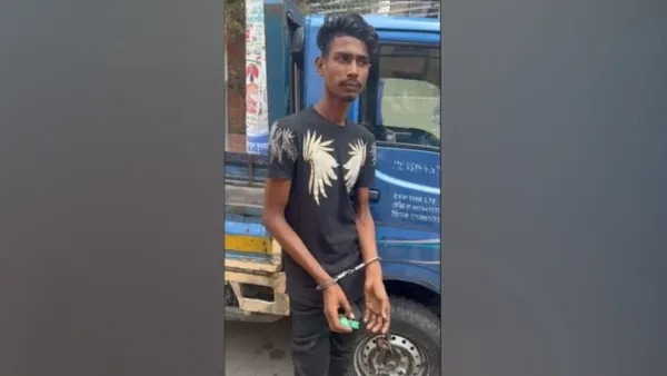 পিকআপে ঘুরে হেরোইন বিক্রি করতেন সবুজ