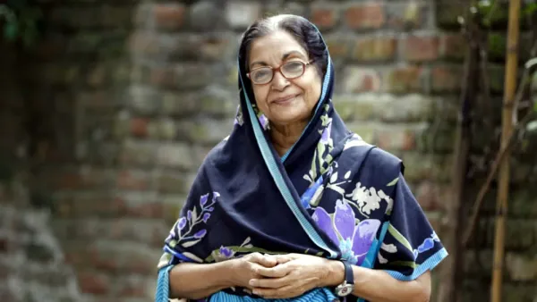 শাকিবের পর এবার বুবলীর দাদি দিলারা জামান