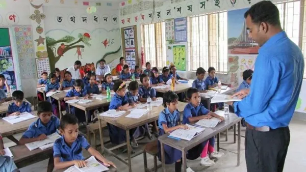 খুলেছে শিক্ষাপ্রতিষ্ঠান, মানতে হবে নির্দেশনা