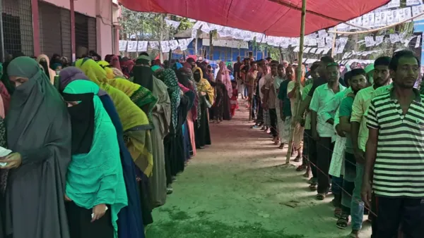 জালভোট ও প্রভাব বিস্তারের অভিযোগে দুই ইউপি সদস্য প্রার্থী আটক