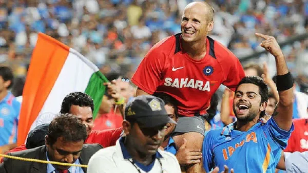 ভারতের বিশ্বকাপজয়ী কোচ কেন পাকিস্তানের দায়িত্ব নিলেন