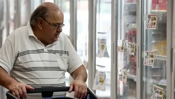 আর্জেন্টিনার বার্ষিক মুদ্রাস্ফীতি প্রায় ৩০০ শতাংশ