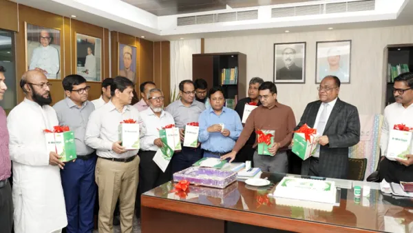 হামদর্দ বাংলাদেশের নতুন ওষুধ ‘এইচ-মরিঙ্গা’ ক্যাপসুলের মোড়ক উন্মোচন