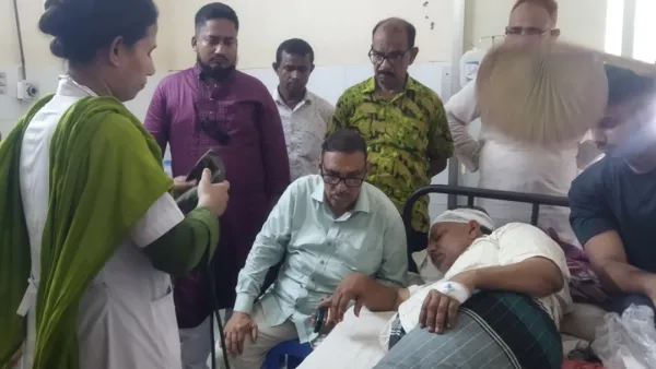 নির্বাচনী প্রচারণা শেষে ফেরার পথে একজনকে কুপিয়ে জখম