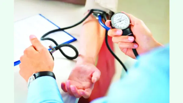 উচ্চ রক্তচাপ নিয়ন্ত্রণে রাখা খুবই জরুরি