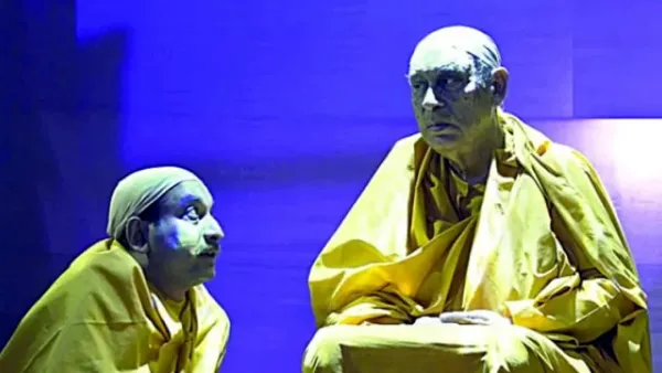 গৌতম বুদ্ধ হলেন আবুল হায়াত!