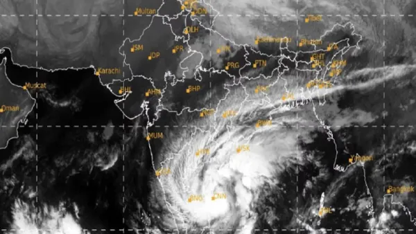 কাল আঘাত হানতে পারে ঘূর্ণিঝড় ‘রেমাল’