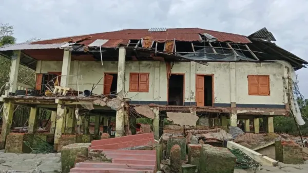 রিমালে লন্ডভন্ড সুন্দরবন, ৩০ মৃত হরিণ উদ্ধার