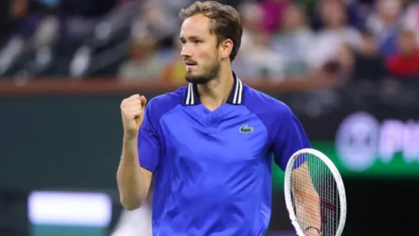 দ্বিতীয় রাউন্ডে মেদভেদেভ-সাবালেঙ্কা