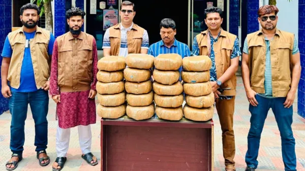 এক মণ গাঁজাসহ ইউপি সদস্য গ্রেপ্তার