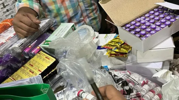 নকল প্রেগনেন্সি স্ট্রিপ ও কনডম রিপ্যাকিং কারখানায় অভিযান