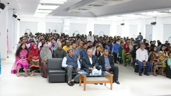 এআইইউবি’তে ২০২৩-২৪ সামার সেমিস্টারের নবীনবরণ