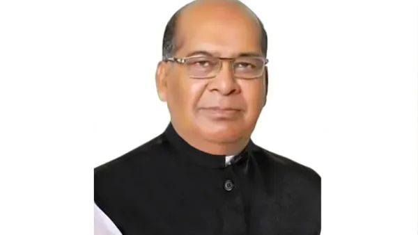 নির্বাচন কমিশনে গিয়ে কেন দুঃখ প্রকাশ করলেন ত্রাণ প্রতিমন্ত্রী