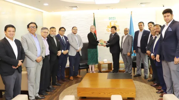 বাংলাদেশ থেকে আরও বেশি পণ্য যুক্তরাজ্যে আমদানির আহ্বান