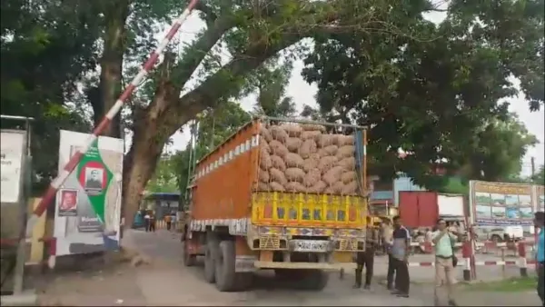 ভারত থেকে পেঁয়াজ আমদানি শুরু