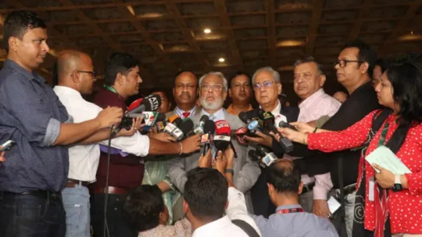 বাজেটের পর দেশ অর্থনৈতিক সংকটে পড়বে, বললেন জি এম কাদের