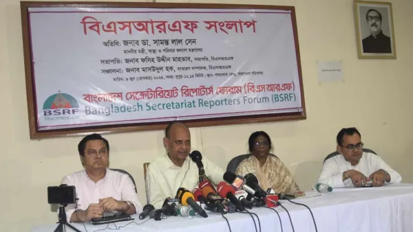 ‘দেশের বিভিন্ন প্রান্ত থেকে সাংবাদিকরা বার্তা দেন, এতে আমি খুশি’