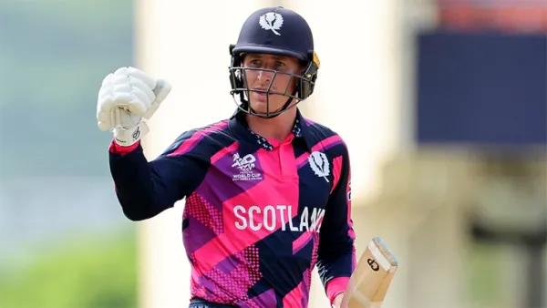 ইংল্যান্ডকে শঙ্কায় রেখে শীর্ষে স্কটল্যান্ড