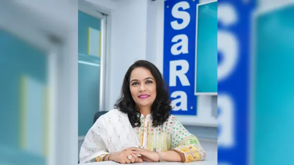 নিত্যনতুন আধুনিক পোশাক উপহার দিতে চায় ‘সারা’ ও ‘ঢেউ’