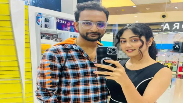 বাগদানের পর ভেঙে গেল অভিনেত্রীর বিয়ে