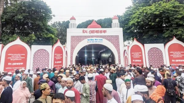 জাতীয় ঈদগাহে ঈদের প্রধান জামাত অনুষ্ঠিত