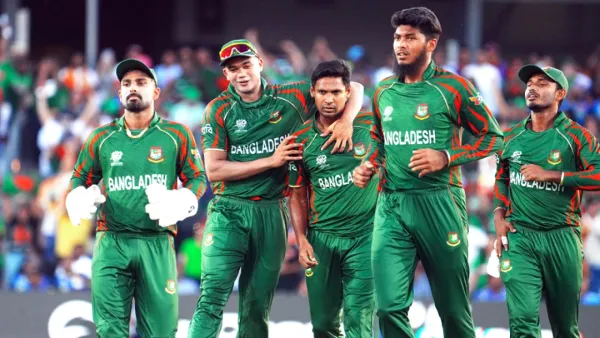 তানজিম-মোস্তাফিজের হাত ধরে সুপার এইটে বাংলাদেশ