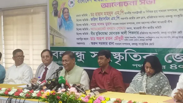 দুর্নীতির সংবাদ প্রকাশে সতর্কতার আহ্বান পররাষ্ট্রমন্ত্রীর