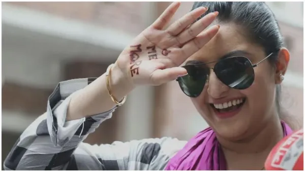 আদালতে আত্মসমর্পণ করলেন পরীমণি