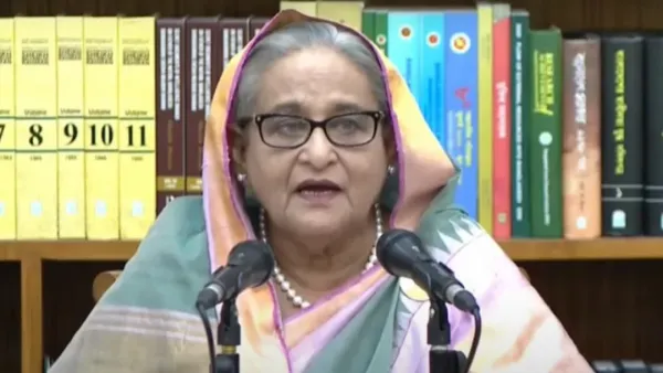 ভারত সফর নিয়ে প্রধানমন্ত্রীর সংবাদ সম্মেলন শুরু