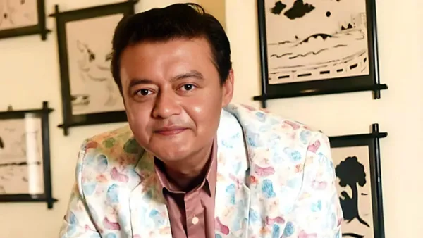 ঢাকায় আসছেন শাশ্বত চট্টোপাধ্যায়