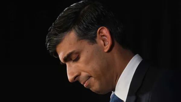 ফলের আগেই পরাজয় স্বীকার করে নিলেন ঋষি সুনাক