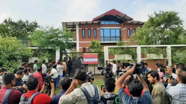 রূপগঞ্জে বেনজীরের ডুপ্লেক্স বাড়ি সিলগালা