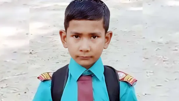 নিখোঁজের ১২ ঘণ্টা পর শিশুর বিবস্ত্র মরদেহ উদ্ধার