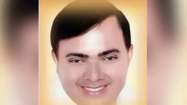 ‘ভোলে বাবা’র সঙ্গে যোগাযোগ ছিল রাজনৈতিক দলের