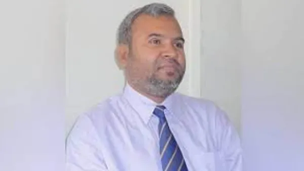 কোটাবিরোধীদের আনফ্রেন্ড করলেন ঢাবি শিক্ষক