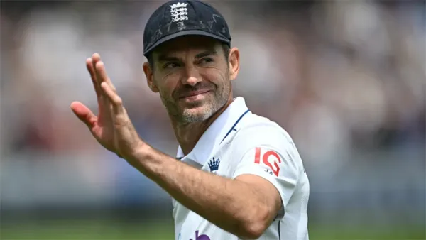 কিংবদন্তি অ্যান্ডারসনের বিদায়: দেখে নিন ৫ বিরল কীর্তি