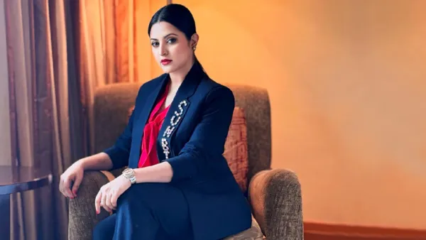 জবান বন্ধ থাকলে আপনি মুনাফিক, বললেন পরীমণি