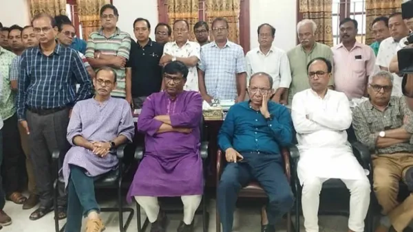 রাজশাহী বিশ্ববিদ্যালয়ে আপাতত ছাত্ররাজনীতি স্থগিতের ঘোষণা দিলেন উপাচার্য